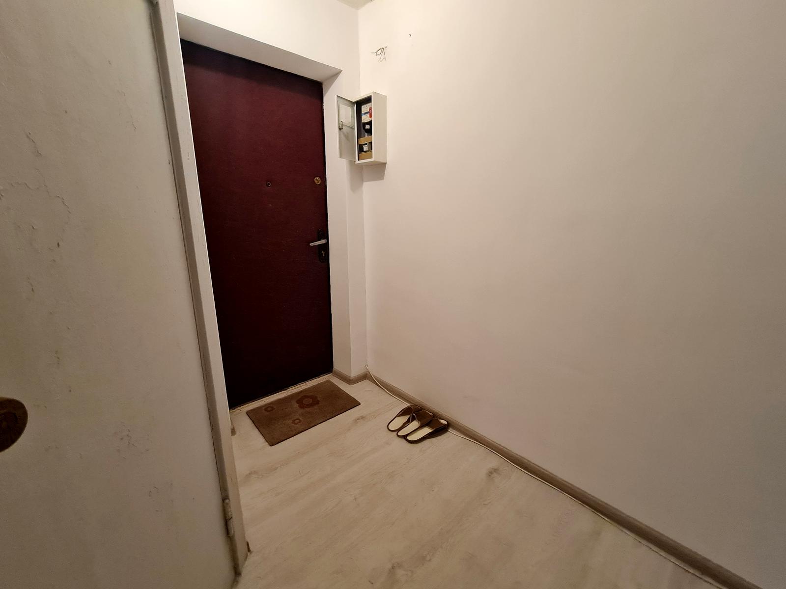 1745316941537092
