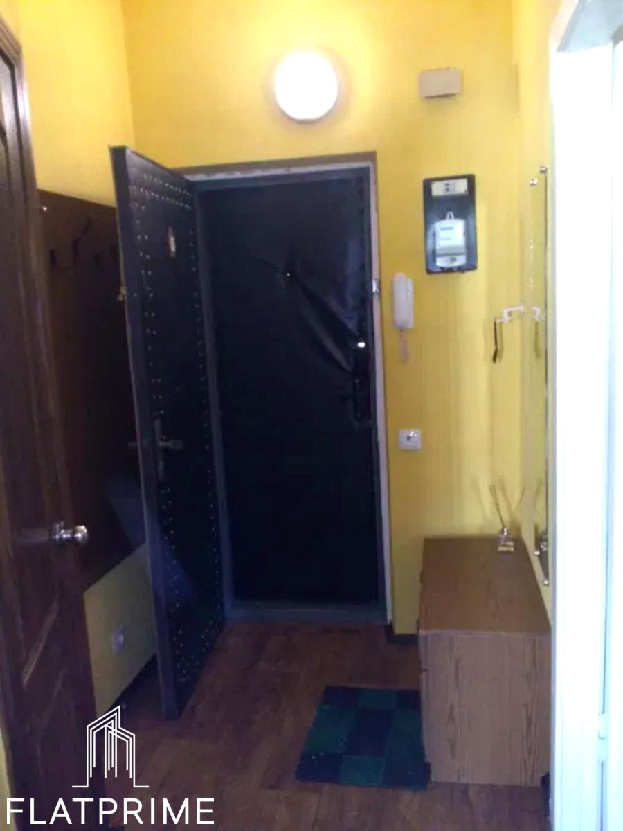 1842959343568921