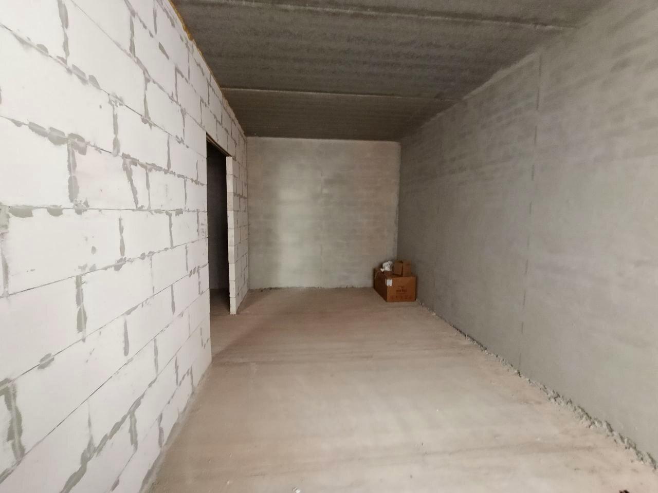 1843040397998924