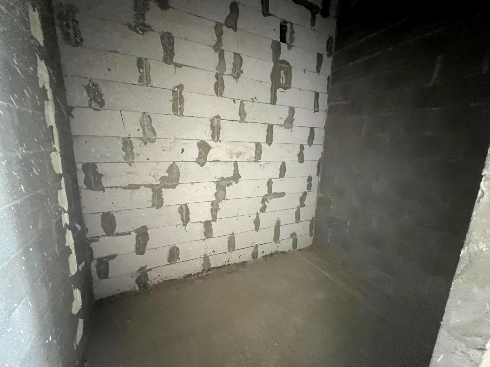 1840424834861925