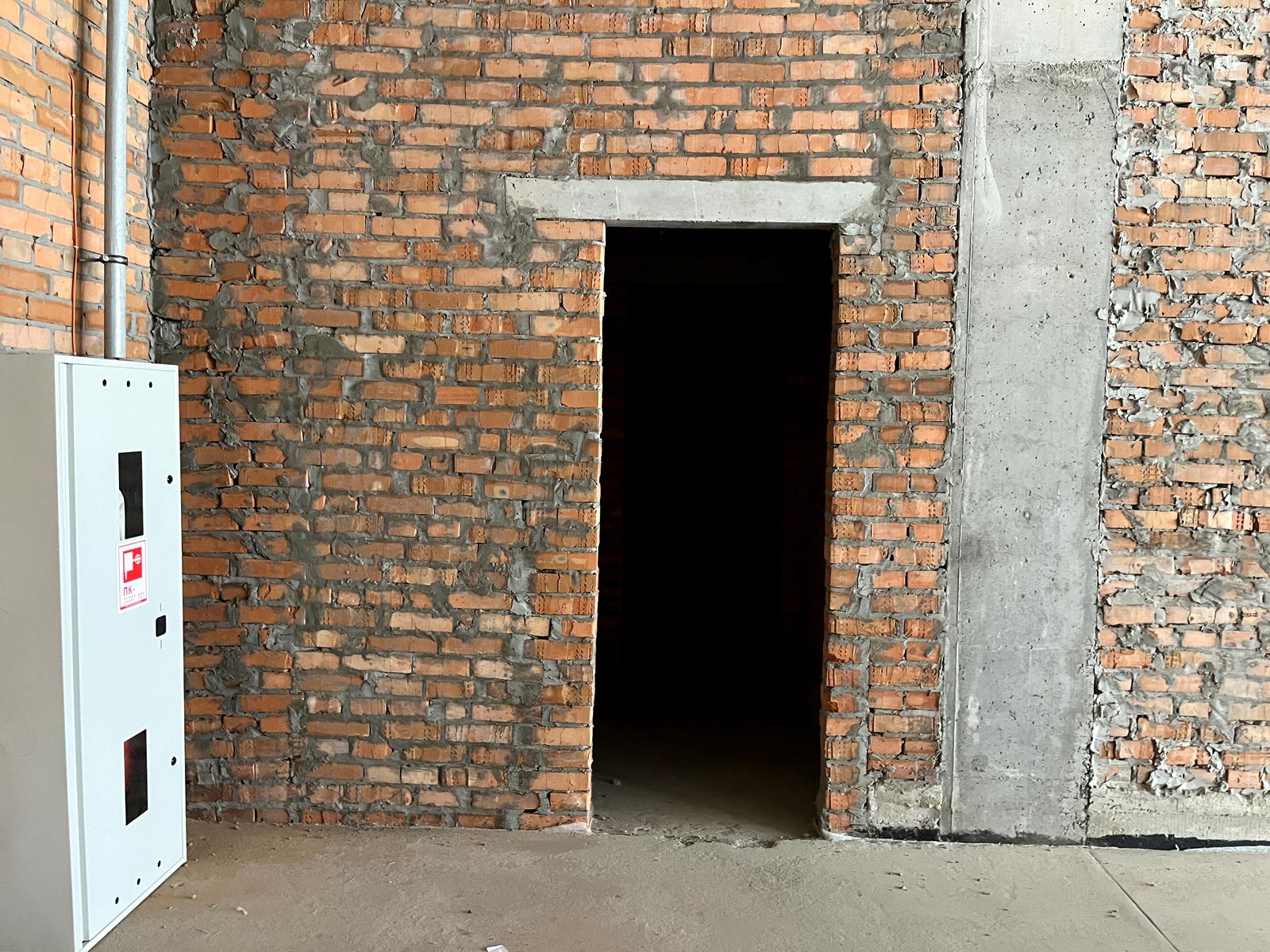 1840998811927925