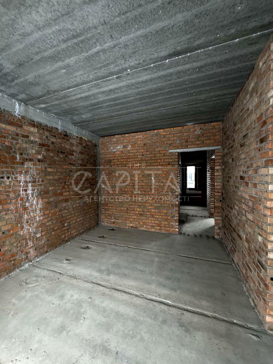 1834988374261928