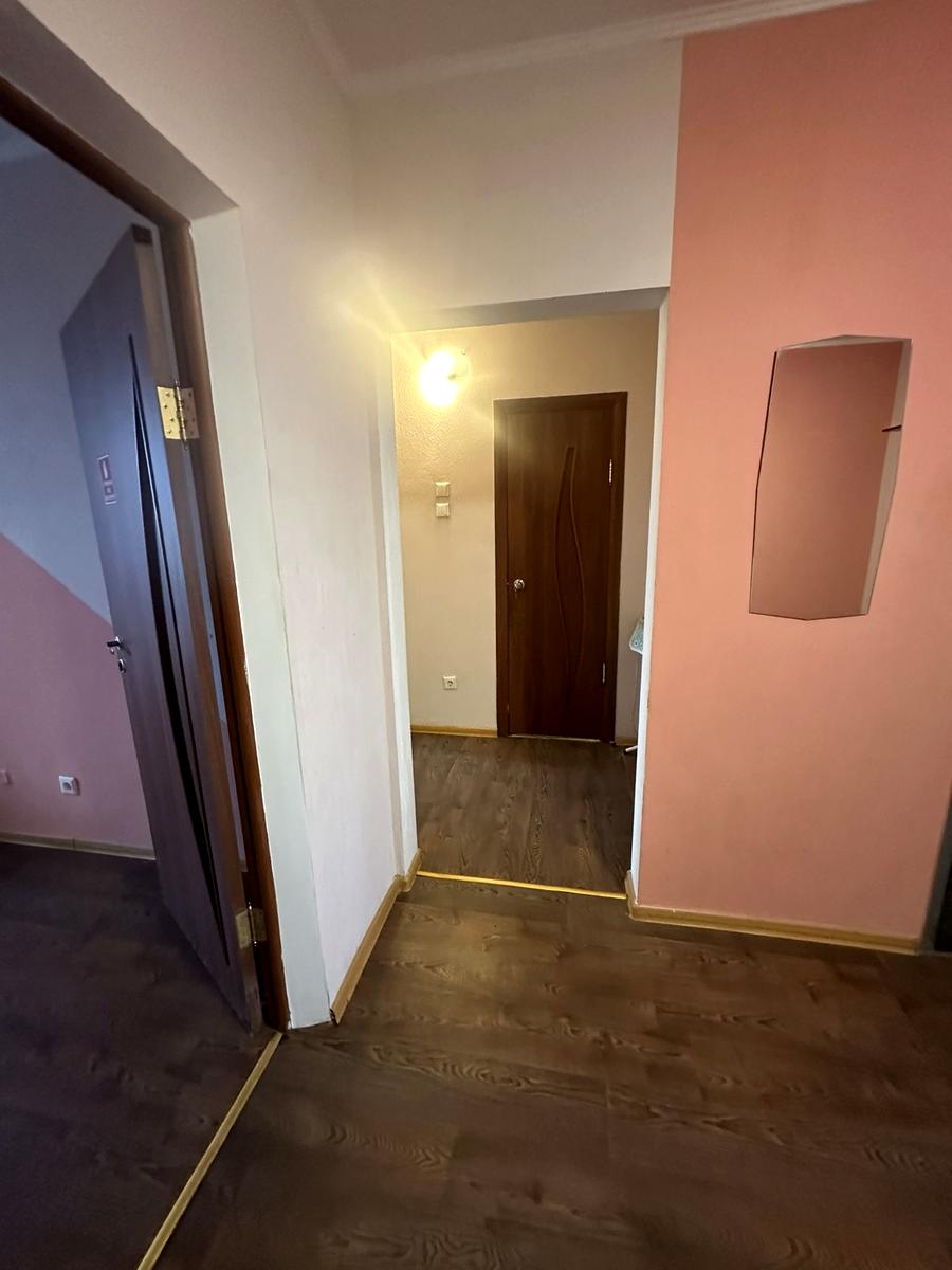 1827469555575933