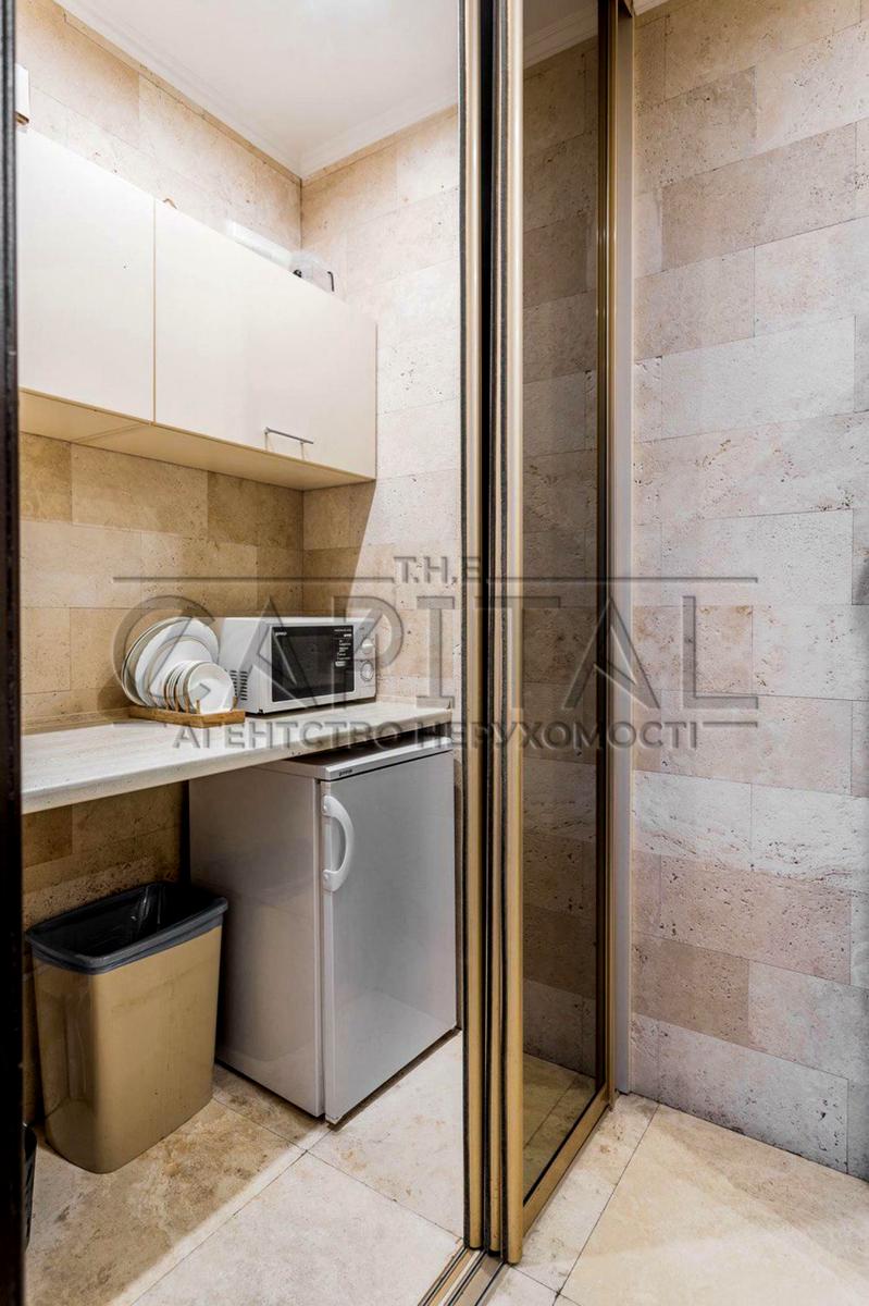 Commercial real estate at (area 673,9 m²) - Atlanta.ua - photo 6