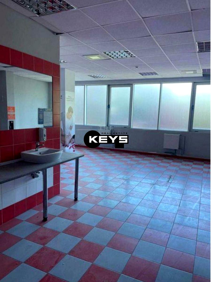 1835427106209935