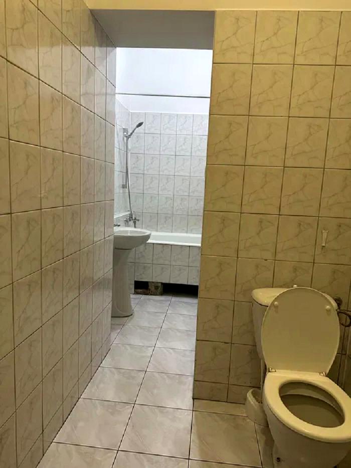 1824947890833936