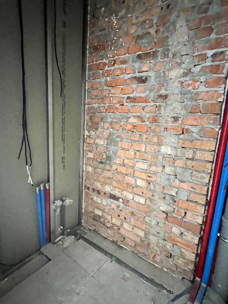 1807462150461941