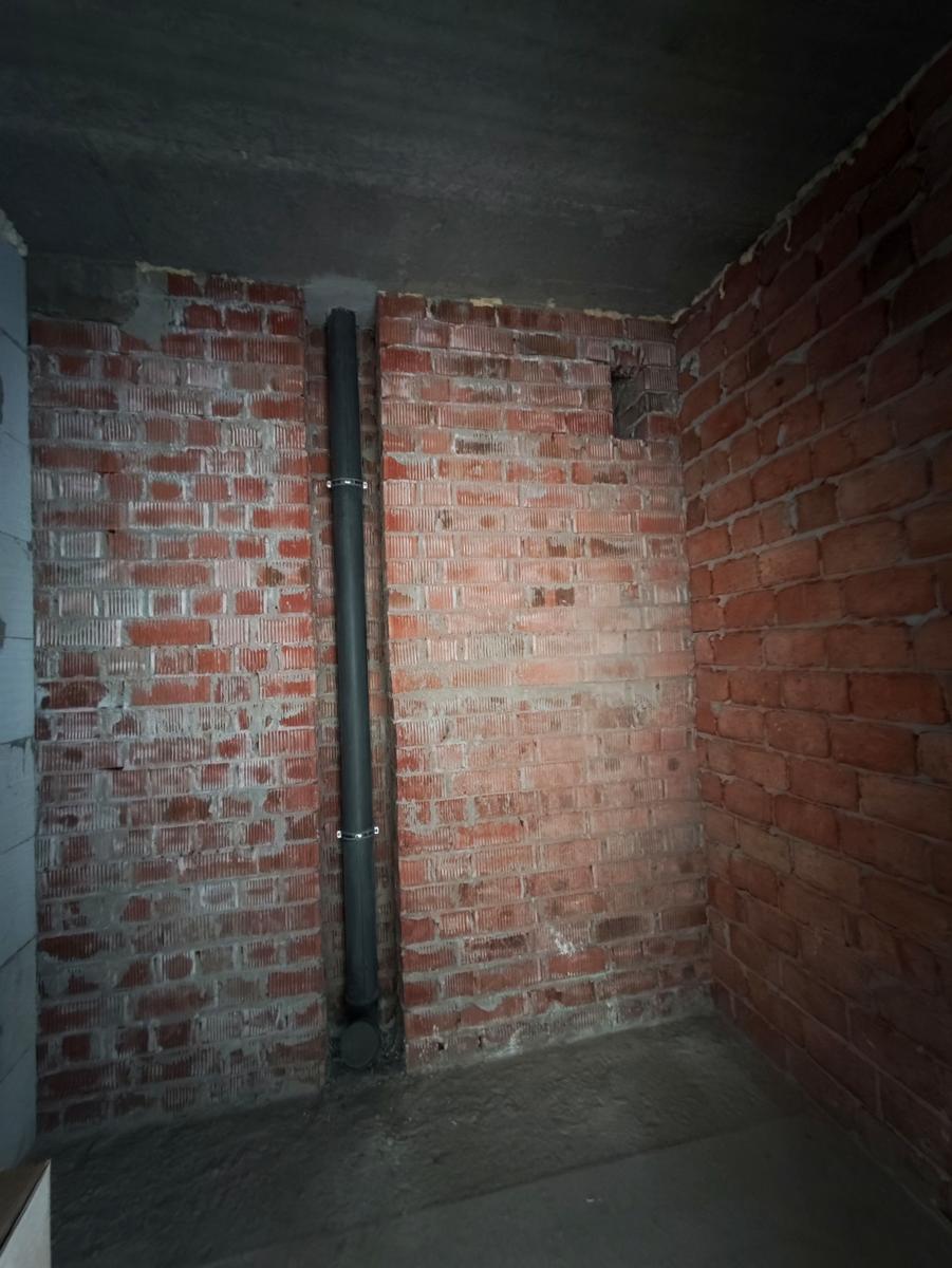 1842615198898942