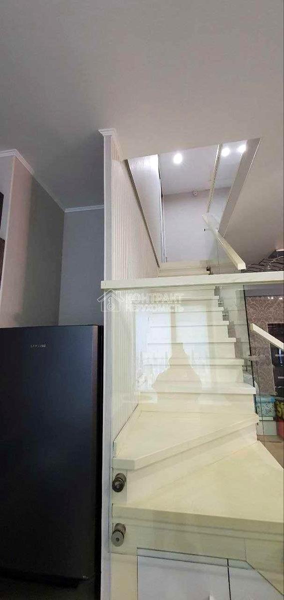 1843317845725943