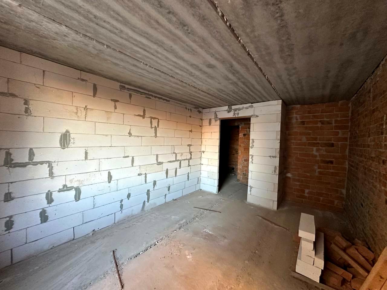 1825302104291945