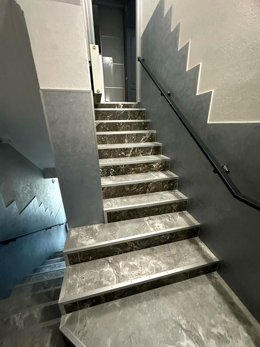 1838512063804945