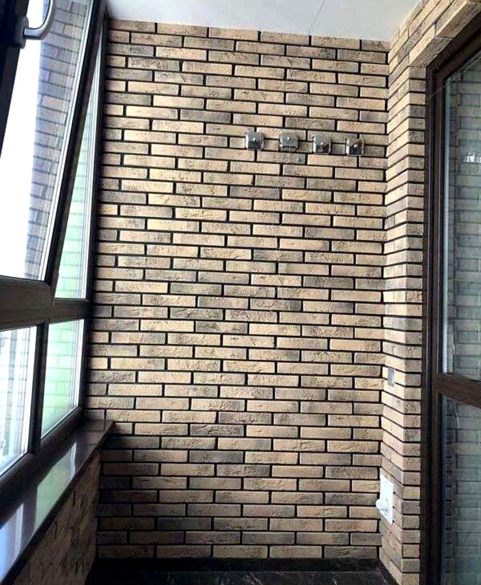 1833353331027947