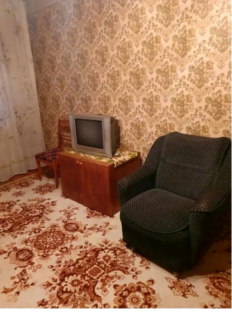 1844961941450947