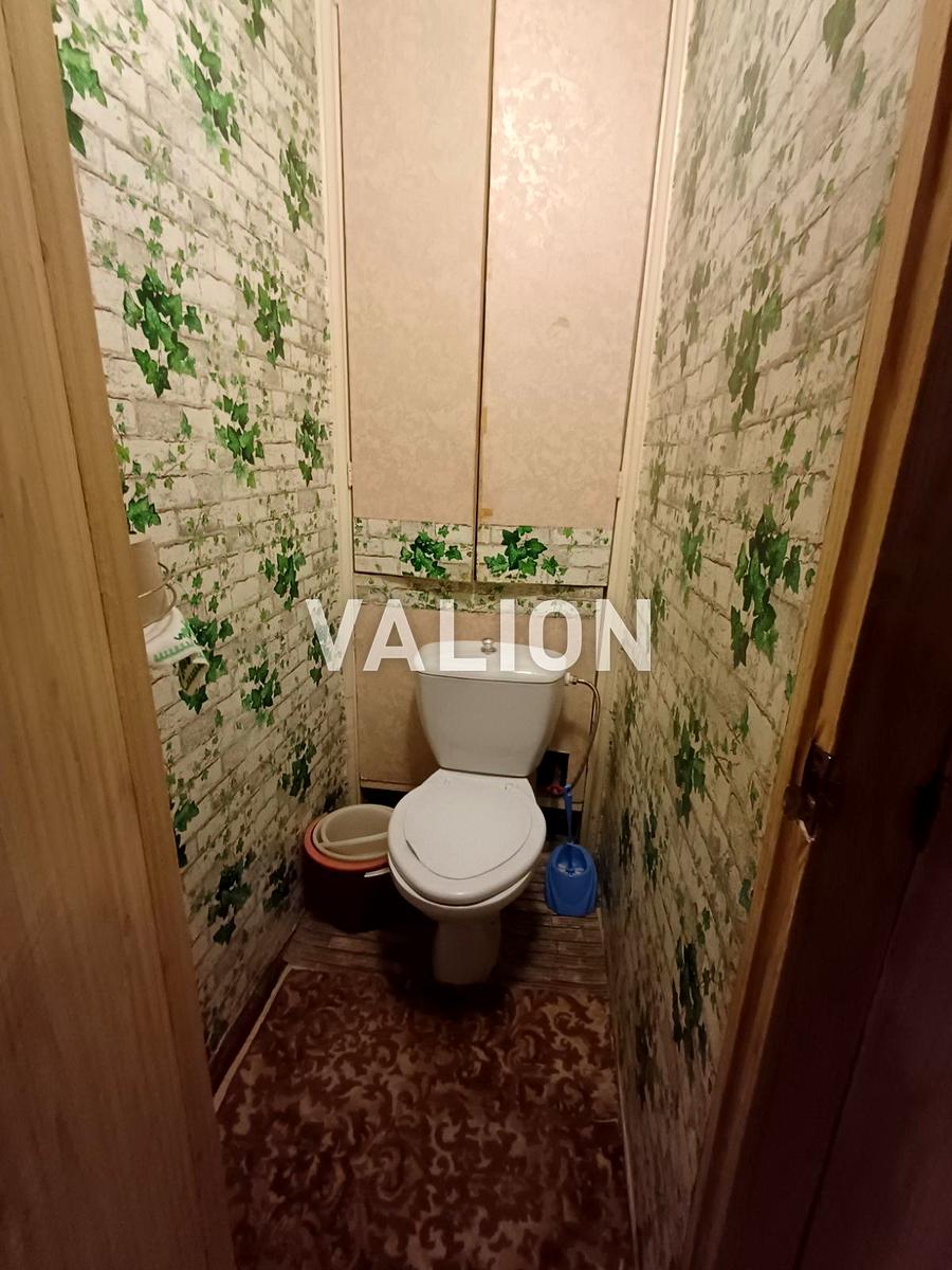 1832267392955949