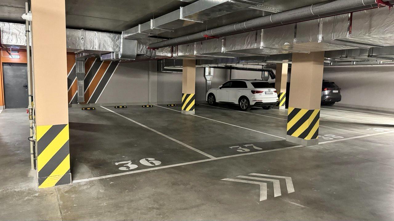 1839688155826953