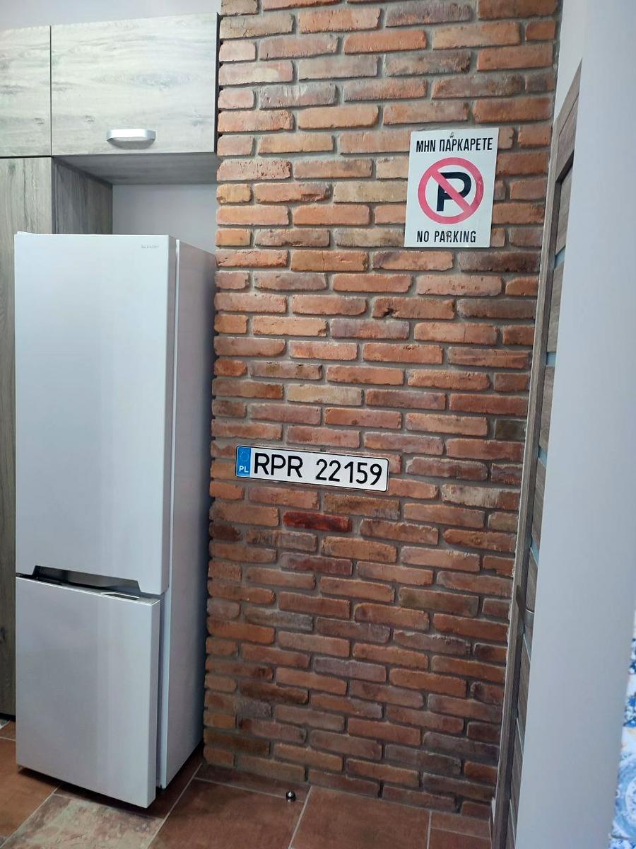 1797342323600955