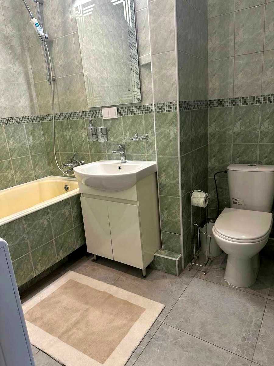 1829687547042967