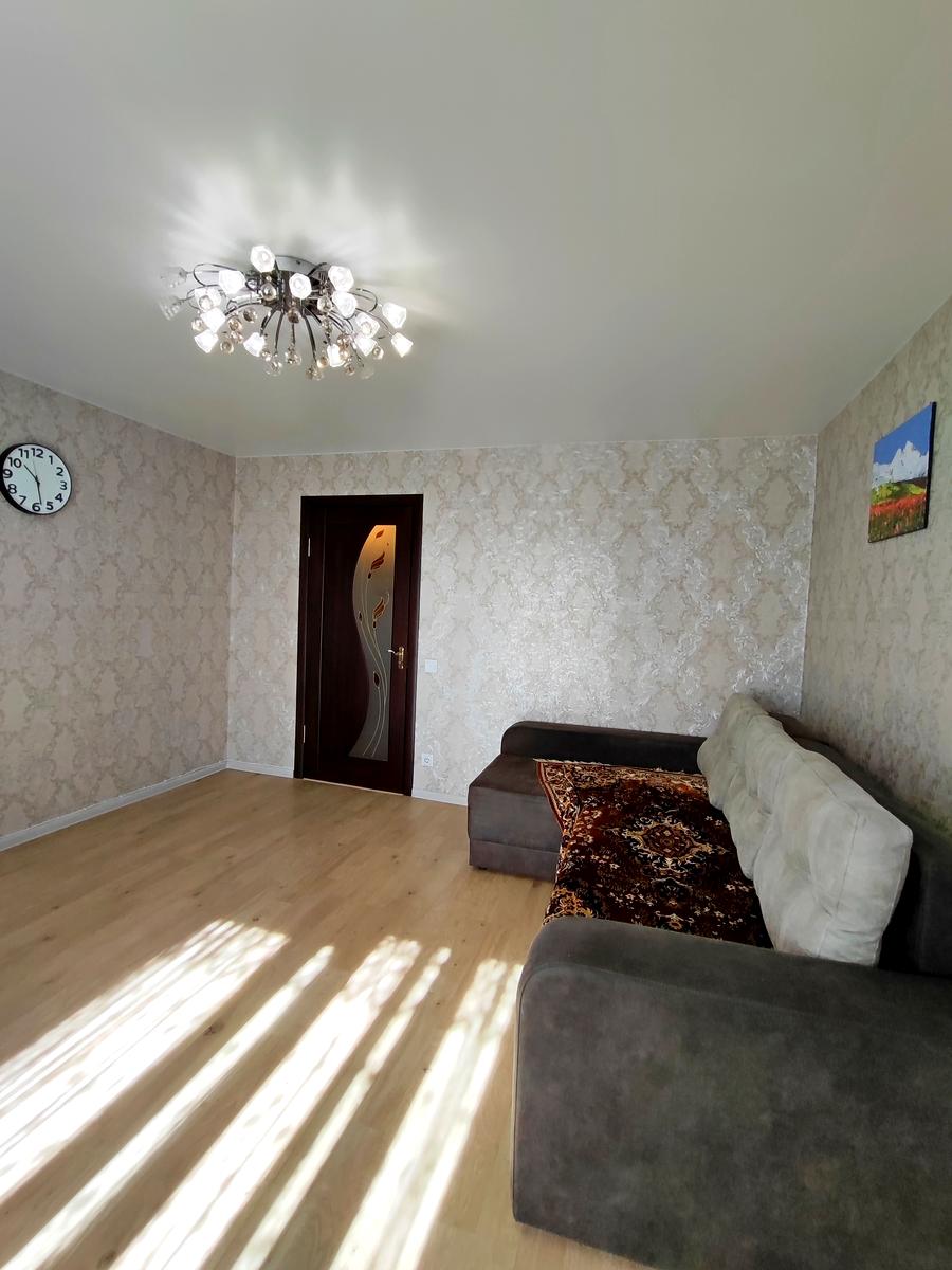 1844220642904969