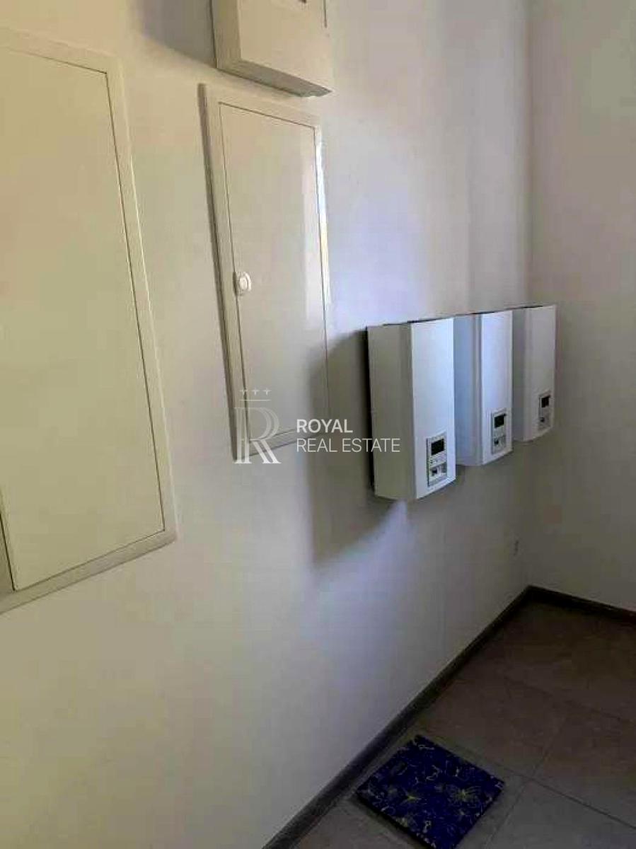 1845857594551971