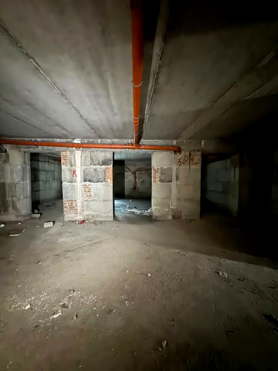 1844148976649976