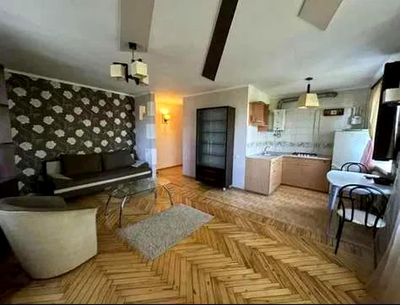 1845590561154976