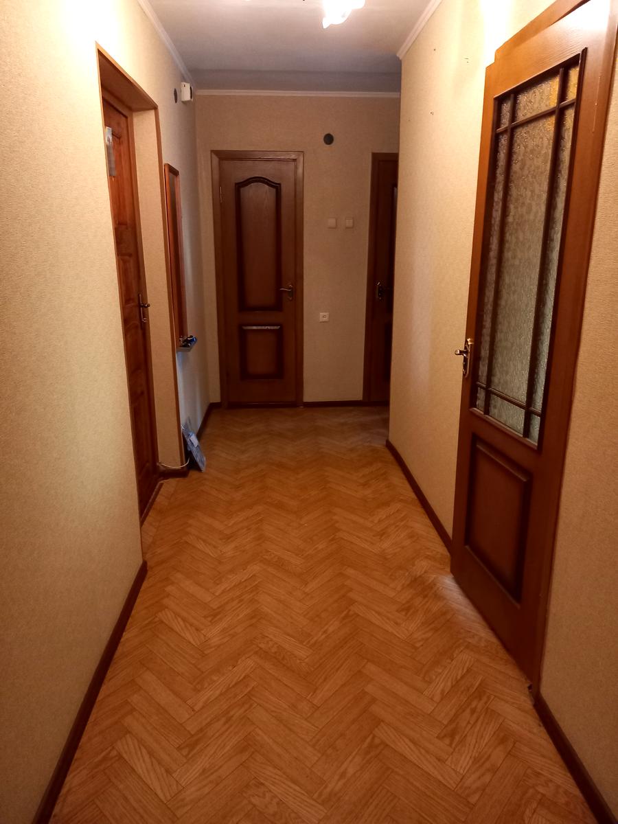 1817042995310983