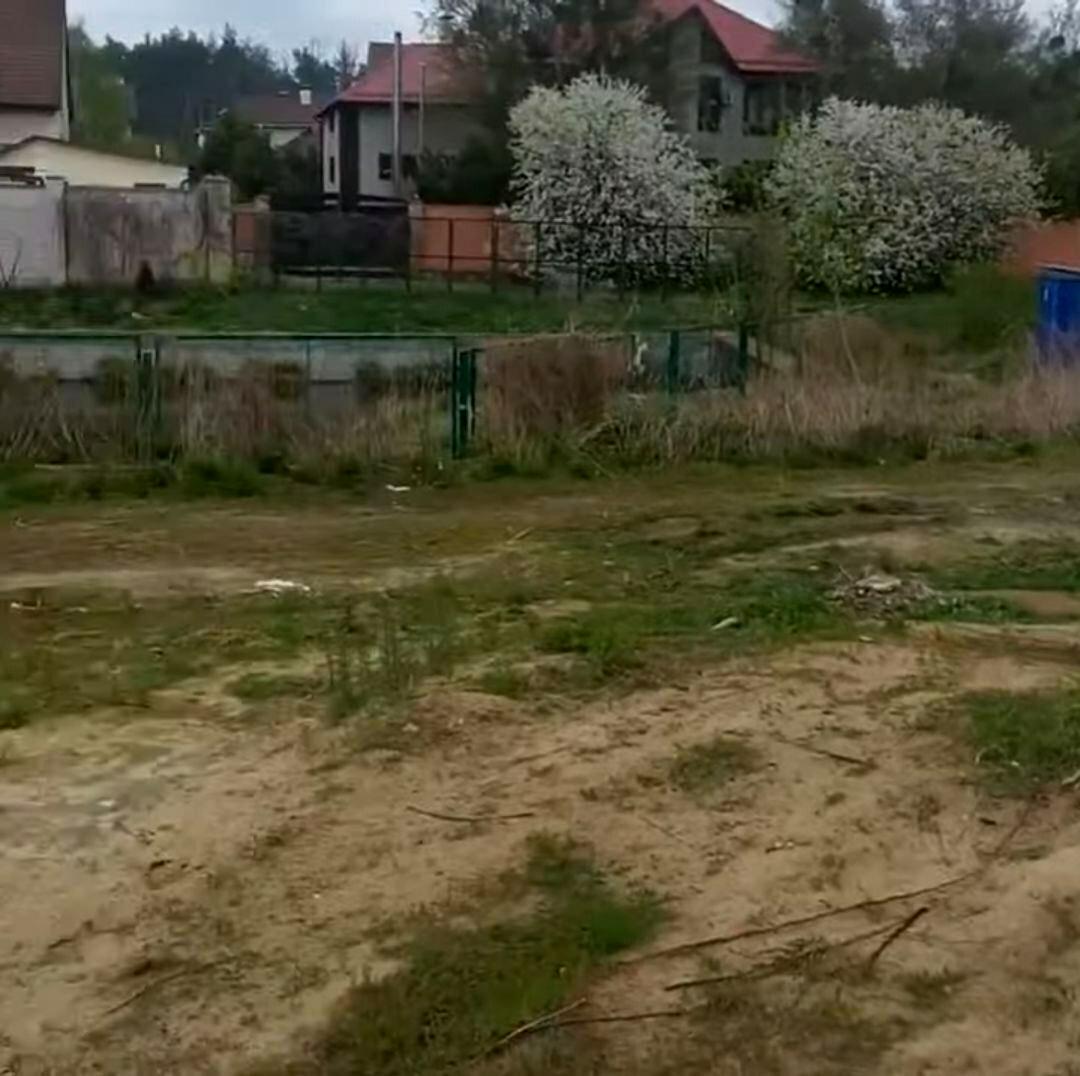 1826384758360987