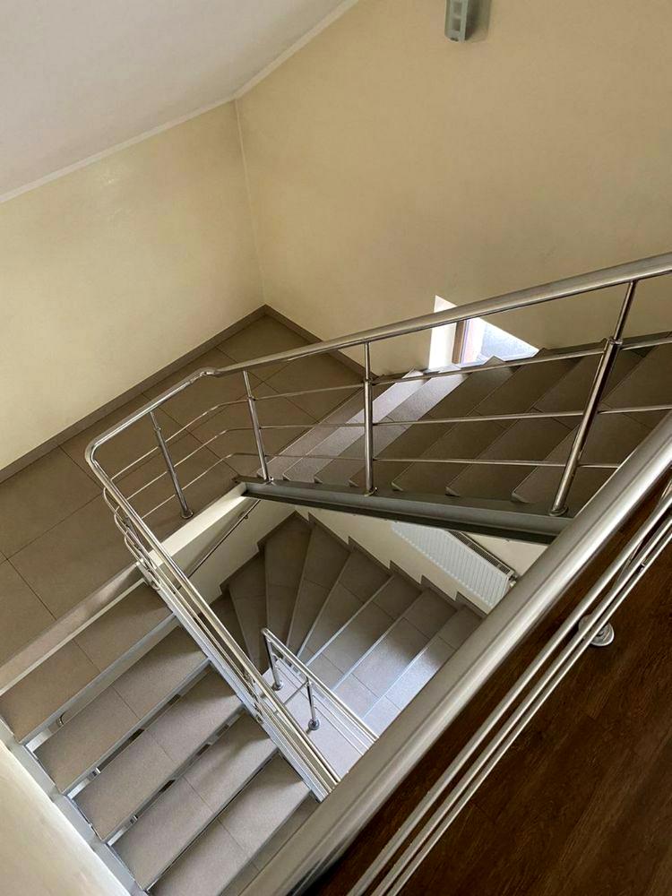1835733927298987