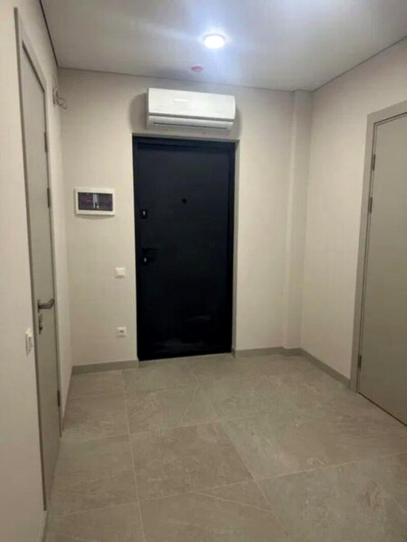 1844320623296989