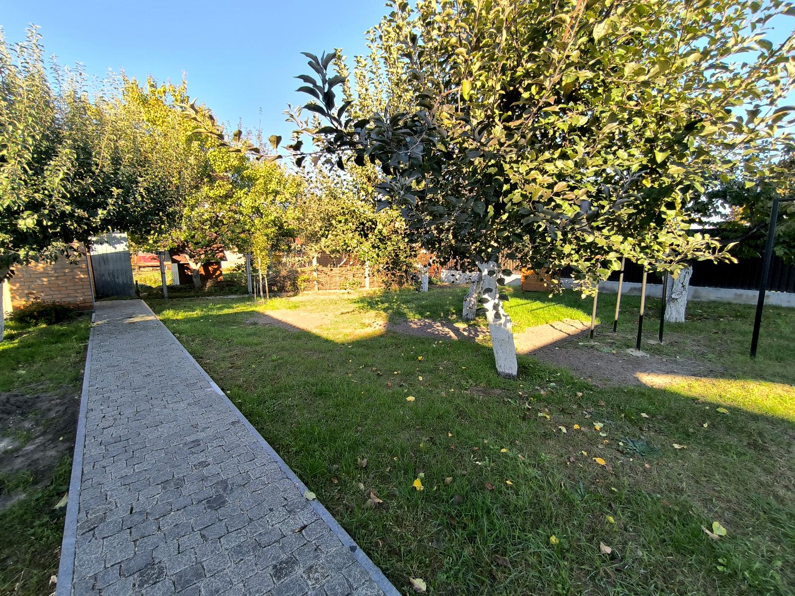 1840342609124991