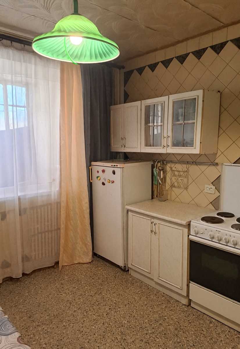 1845242862302992