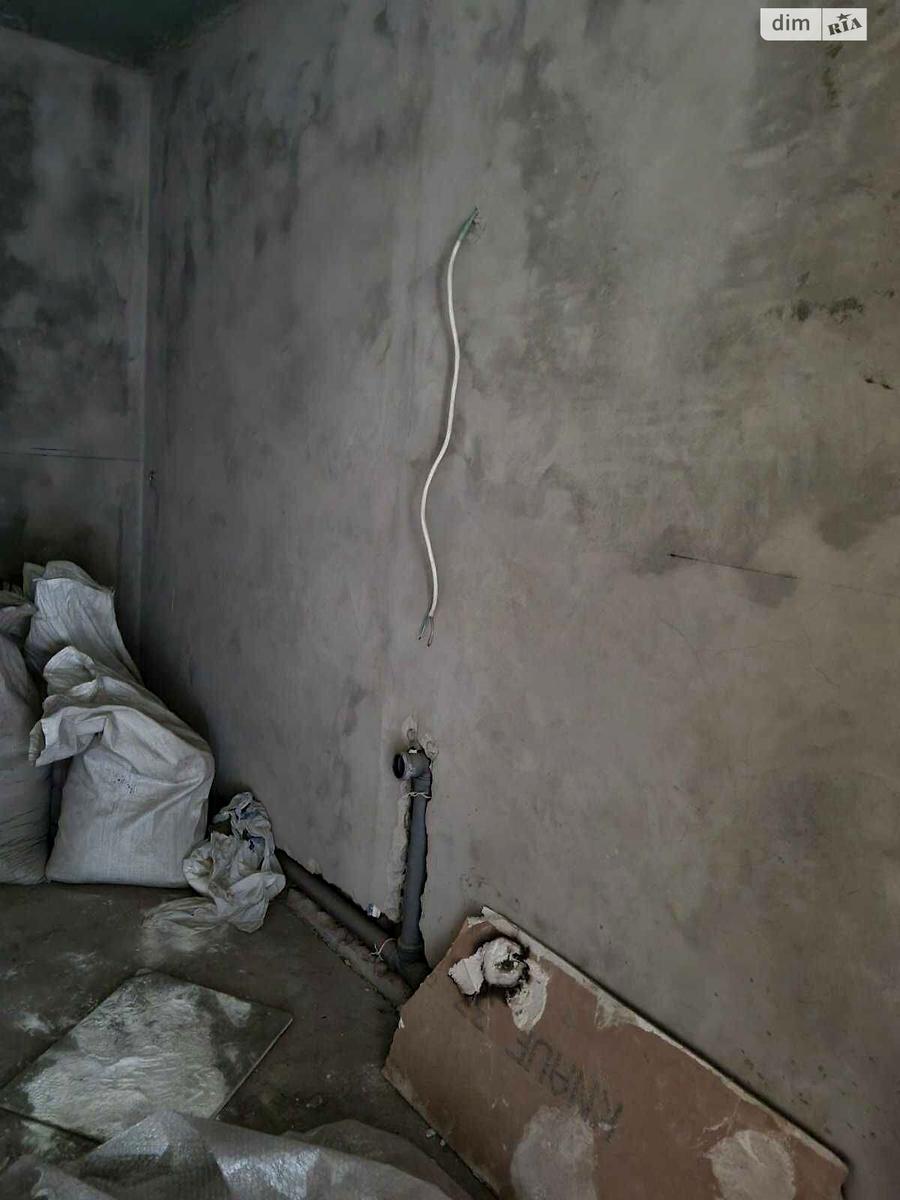 1839805759186993