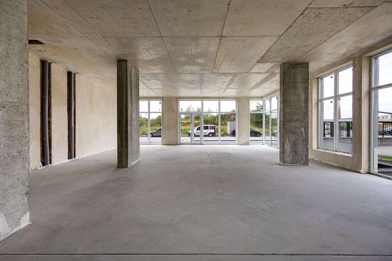 1841133412363993