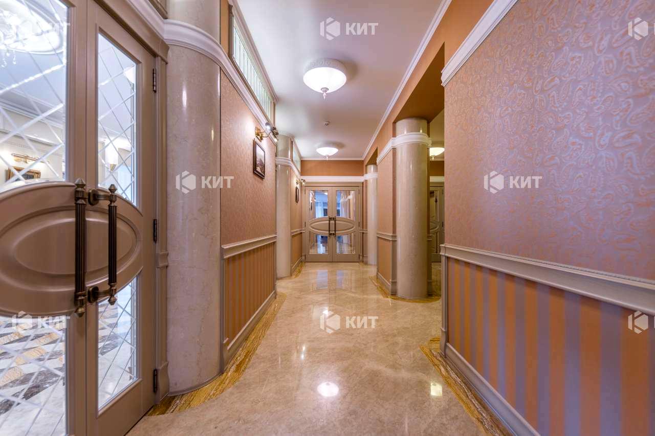 1835701667693997