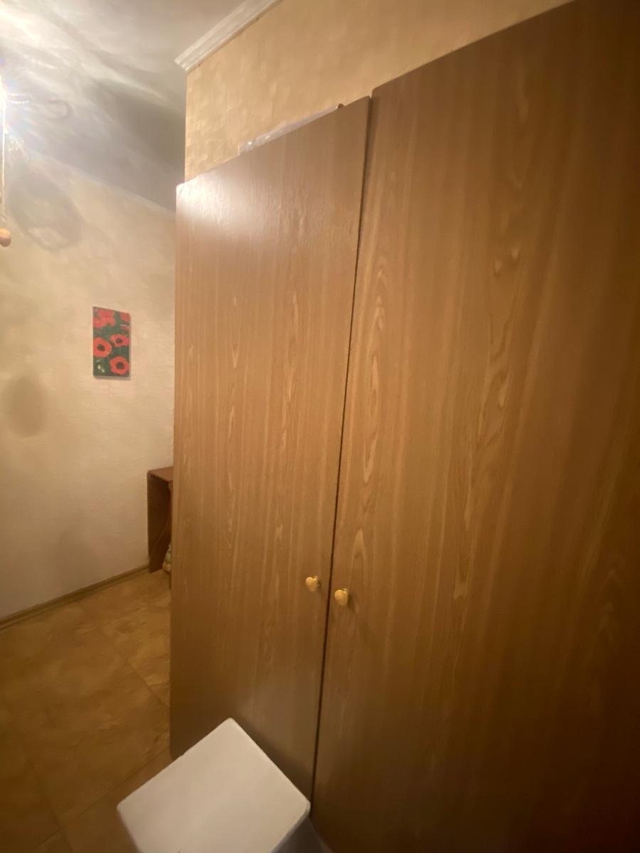 1831283975145998