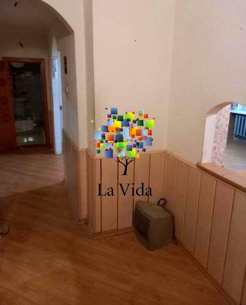 1837337698402998