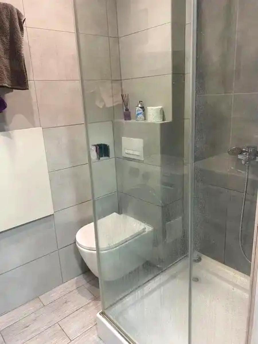 1845264424968999