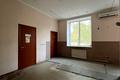 комерційна за адресою Антонова вул., 16