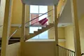 комерційна за адресою Чорних Запорожців вул. (Петра Запорожця), 28
