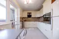 квартира за адресою Домобудівельна вул., 13