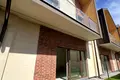 будинок за адресою Володимира Яновича вул.