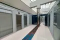 комерційна за адресою Хорива вул., 55Б