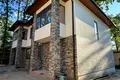 будинок за адресою Академіка Ромоданова вул. (Льва Толстого), 3