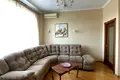 квартира за адресою Лабораторна вул., 8