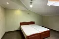 квартира за адресою Хотинська вул., 12
