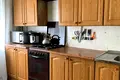 квартира за адресою Автозаводська вул., 20