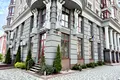комерційна за адресою Степана Бандери вул., 21
