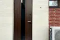 будинок за адресою Володимира Яновича вул.
