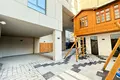 квартира за адресою Євгена Коновальця вул. (), 21