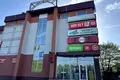 комерційна за адресою Чорних Запорожців вул. (Петра Запорожця), 28